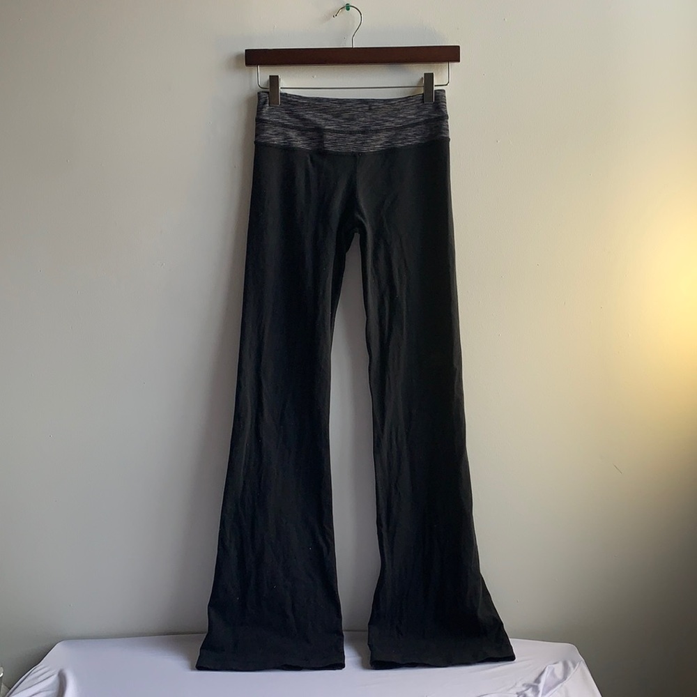 Reversable Lululemon Bootcut Yoga Pants Sz 4